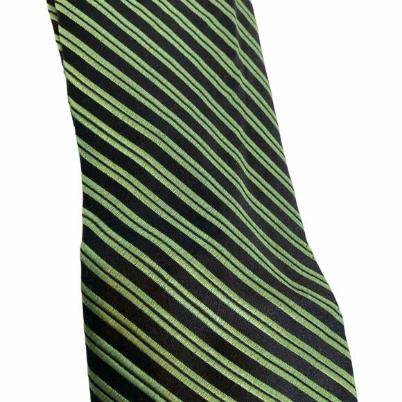 Nicole Miller Men's Tie Career 100% Silk Green‎ Black Diagonal Striped One Size - Picture 4 of 5